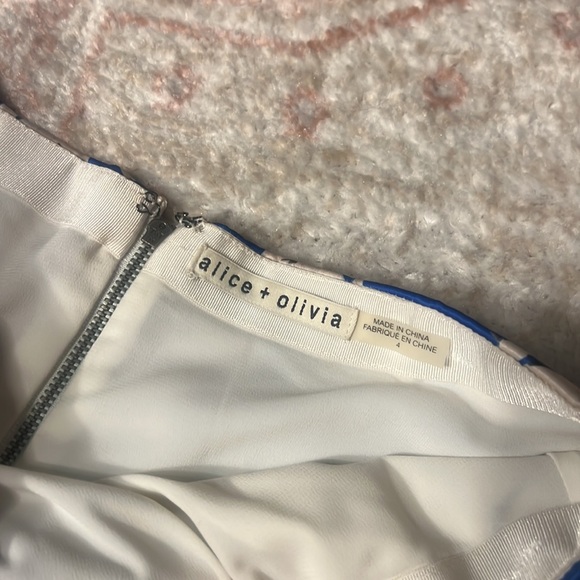 Alice and Olivia Floral Pleated Aline Skirt - Picture 5 of 8